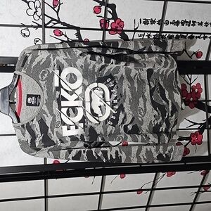 Ecko Unltd‎ Long Sleeve Camo Shirt Size Medium